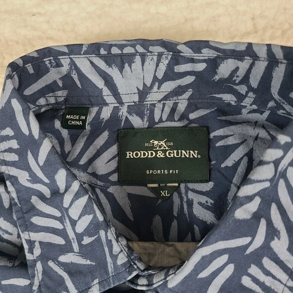 Rodd & Gunn Shirt Mens XL Blue Sports Fit Preppy Hawaiian Button Up Short Sleeve